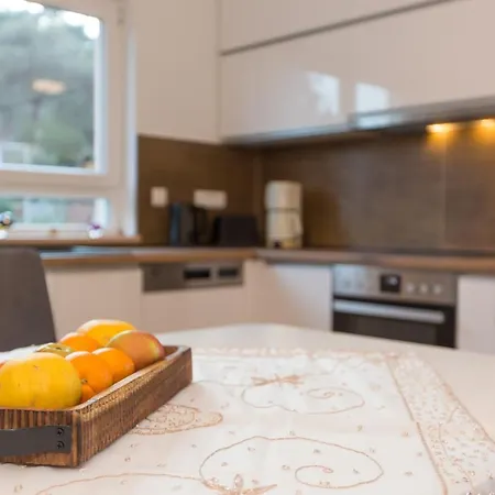 Casa Lidia - Modern & Spacious & Few Steps To Beach & Breathtaking View Zaton  Exterior foto