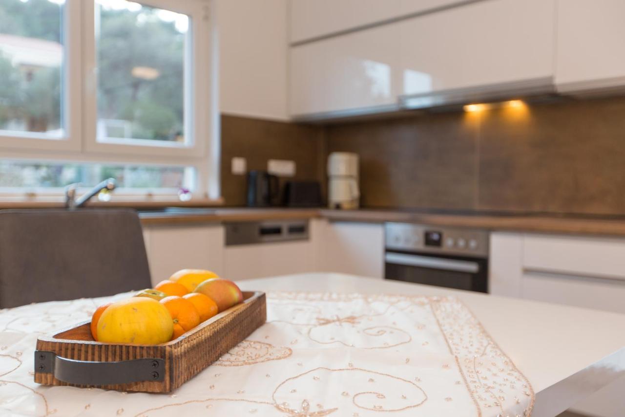 Apartment Casa Lidia - Modern & Spacious & Few Steps To & Breathtaking View *